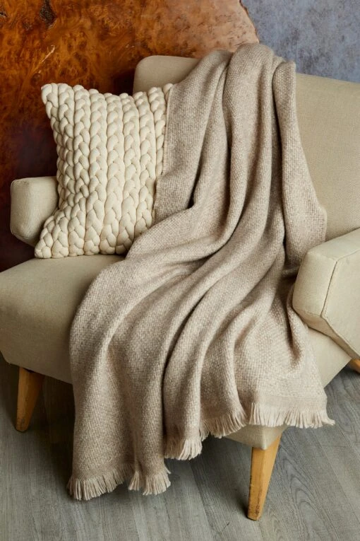 Elie Tahari Alpaca Knit Throw -ELIE TAHARI Sales BLANKETS 2FRONT 2127 Final Cropped
