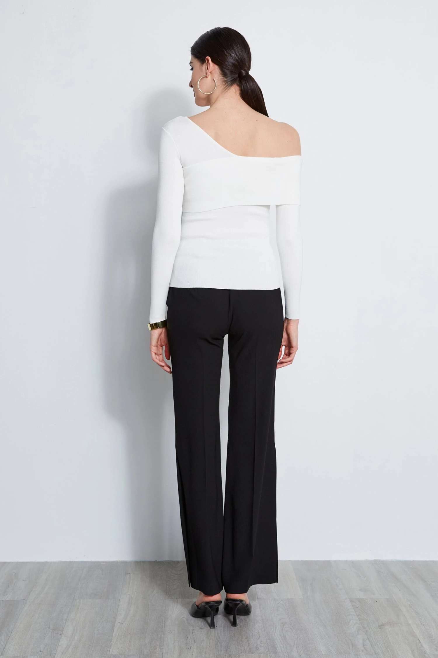 Off Shoulder Sweater 5 Off Shoulder Sweater - Image 3