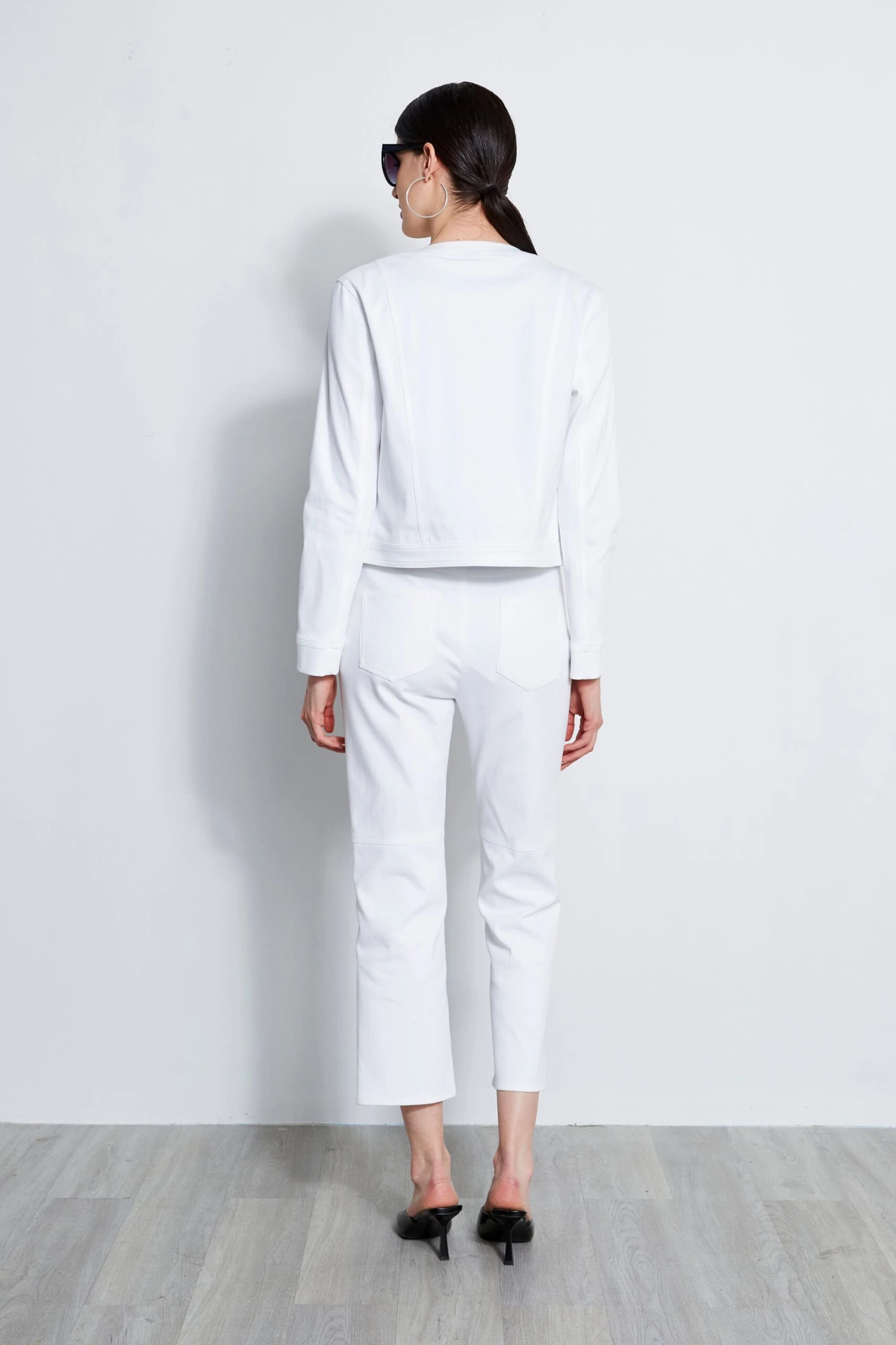 Elie Tahari Crest Button Denim Jacket 8 Elie Tahari Crest Button Denim Jacket - Image 6