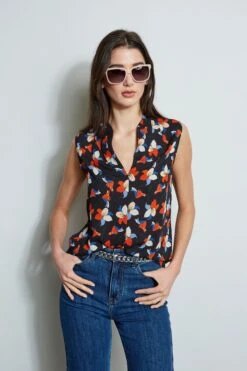 Elie Tahari Rosemallo Floral Contour Shirt