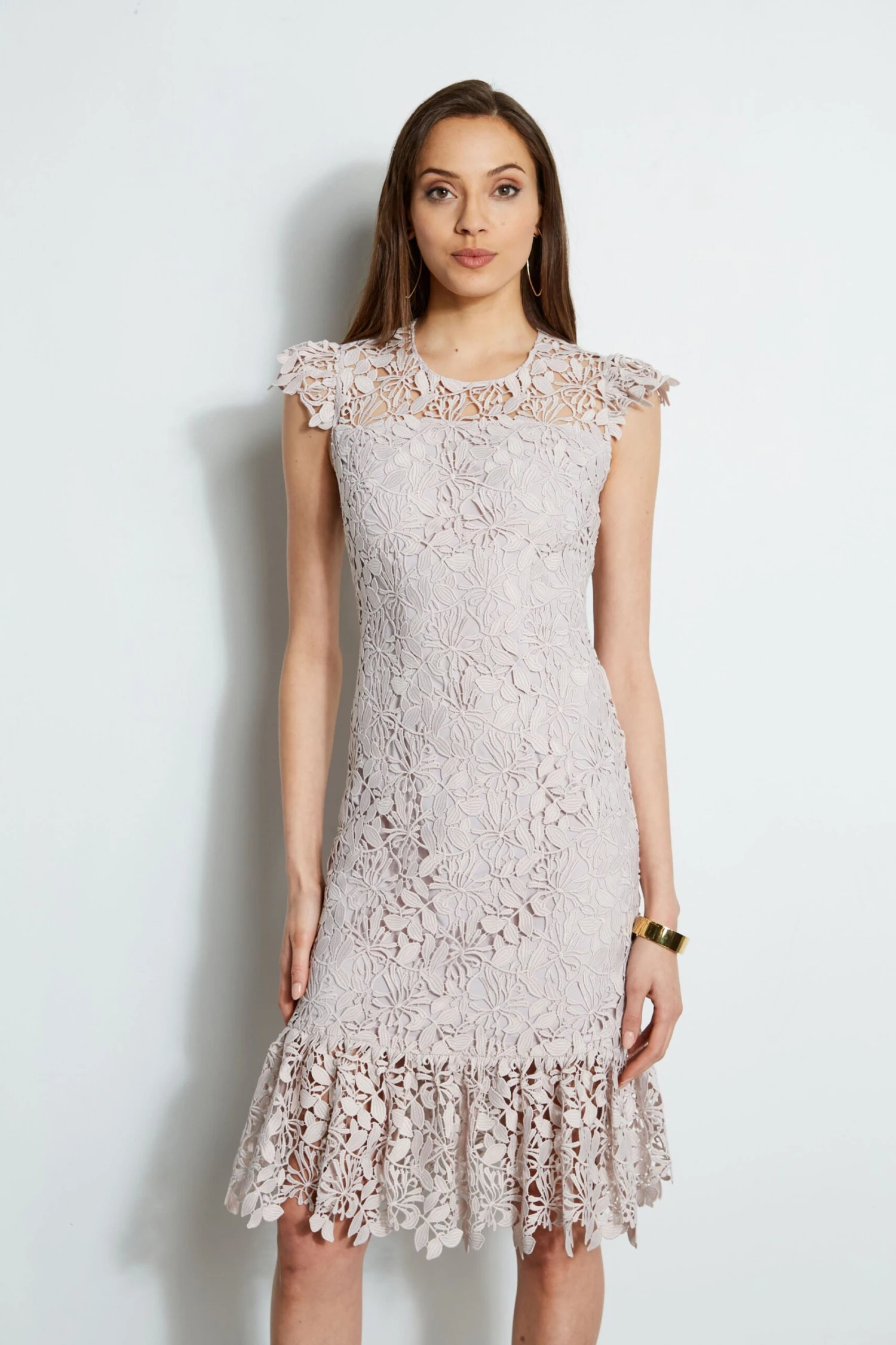 Elie Tahari Vine Lace Midi Dress 5 Elie Tahari Vine Lace Midi Dress - Image 3