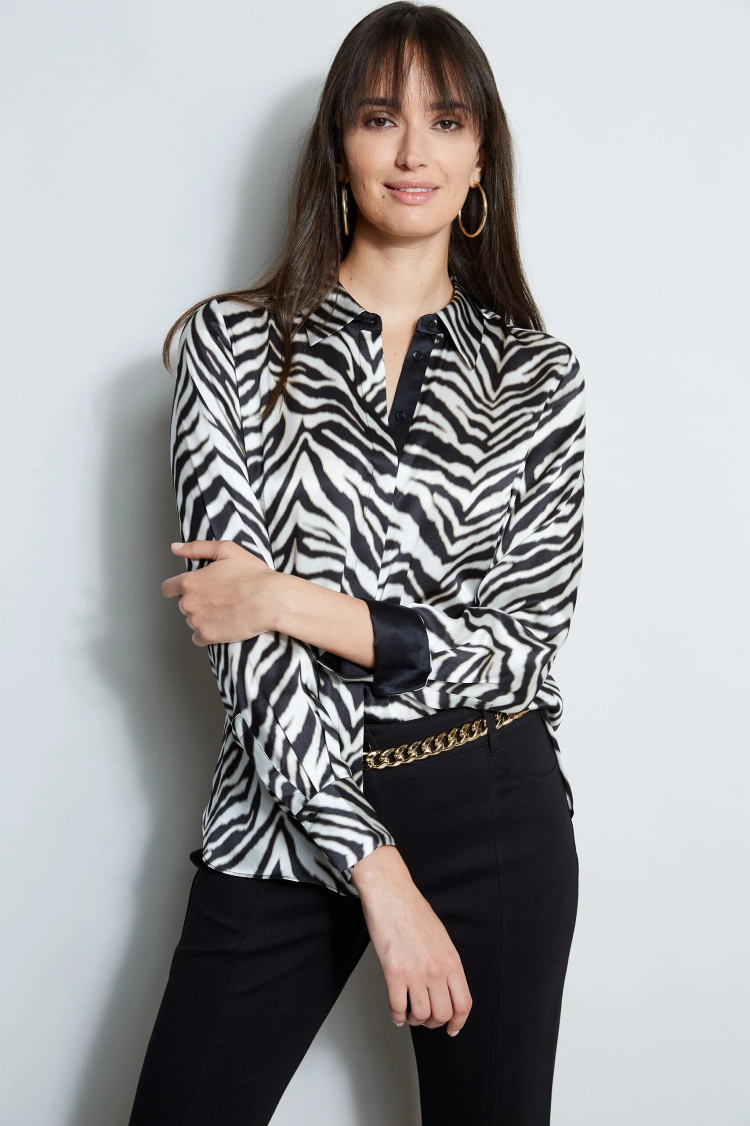 Elie Tahari Silk Zebra Button Down Shirt 6 Elie Tahari Silk Zebra Button Down Shirt - Image 4
