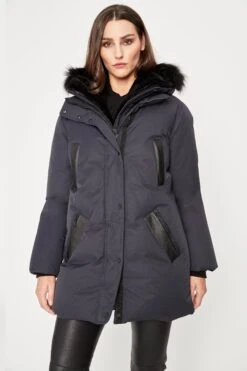 Elie Tahari Lindsay Coat