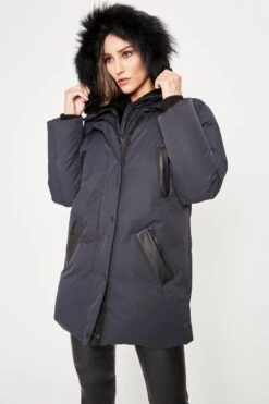 Elie Tahari Lindsay Coat -ELIE TAHARI Sales E9DJ6405 LINDSAYCOAT NAVY 2DETAIL 097