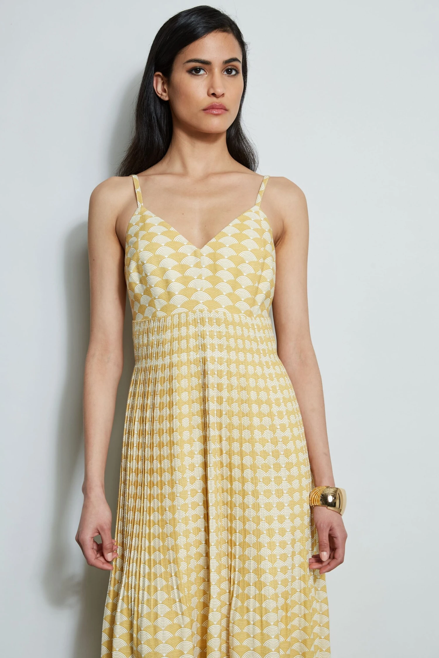 Diamond Soft Pleat Midi Dress 6 Diamond Soft Pleat Midi Dress - Image 4