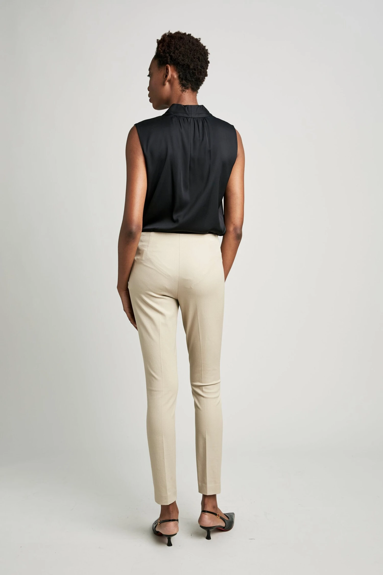 Elie Tahari Juliette Long Skinny Stretch-Twill Pant 5 Elie Tahari Juliette Long Skinny Stretch-Twill Pant - Image 3