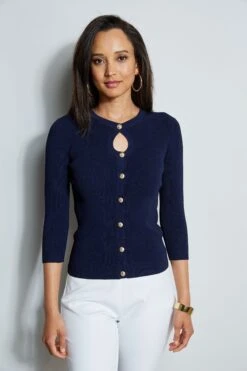 Crest Button Keyhole Cardigan -ELIE TAHARI Sales EU8M020U WHITE ETR32188 PEACOAT 2front 1439
