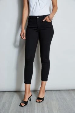 Tahari Sculpt Skinny Denim Jeans -ELIE TAHARI Sales TC1914781 BLACKRINSEWASH 2FRONT 1209